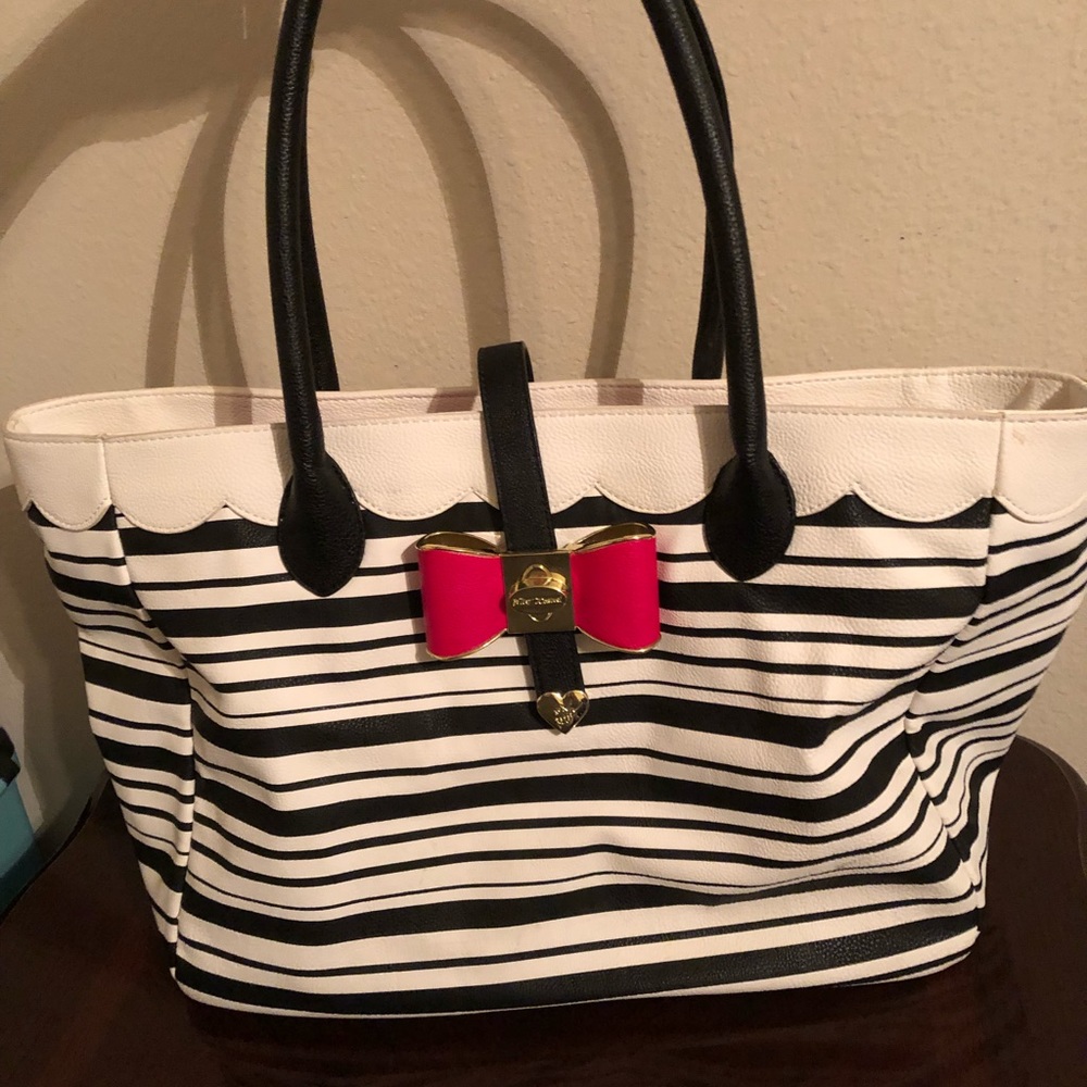 Betsey Johnson bag